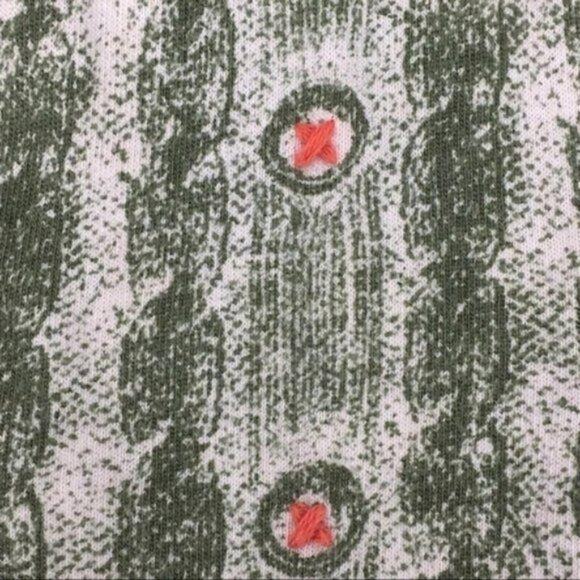 Anthropologie Pilcro Contrary to Winter Tee Womens Small Cable Knit Print - Picture 9 of 13